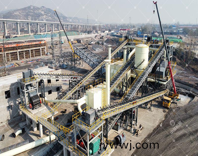 如(ru)何選(xuan)擇好(hao)的(de)帶(dai)式(shi)運(yun)輸(shu)機